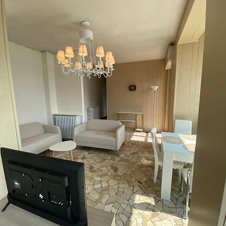 Como Lake Panorama Apartment Cadenabbia Exterior photo